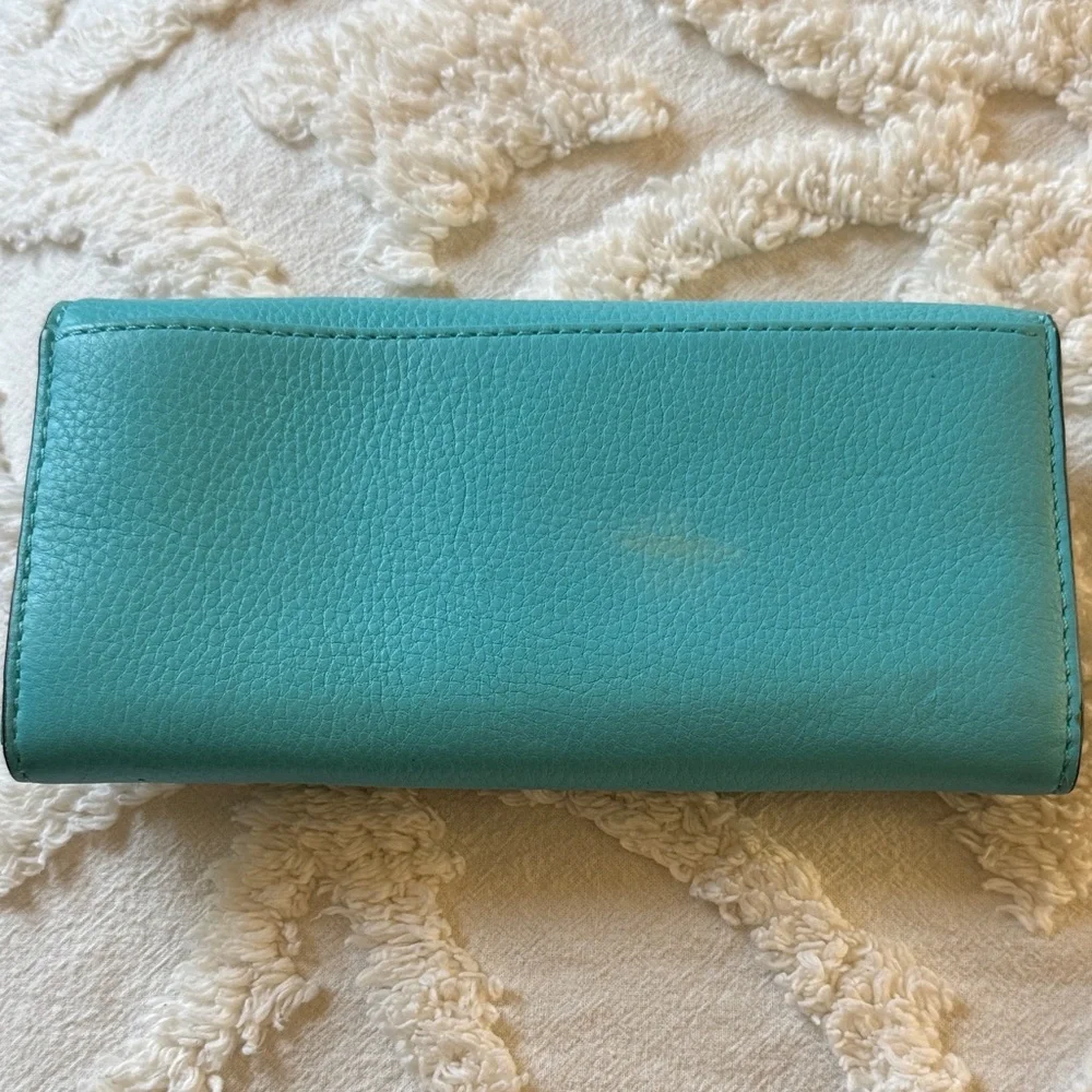 Michael Kors Aqua Leather Wallet - Picture 2 of 7